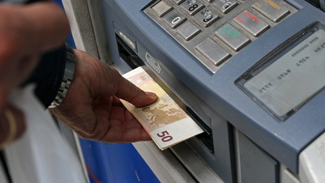 Ανάληψη από ΑΤΜ
