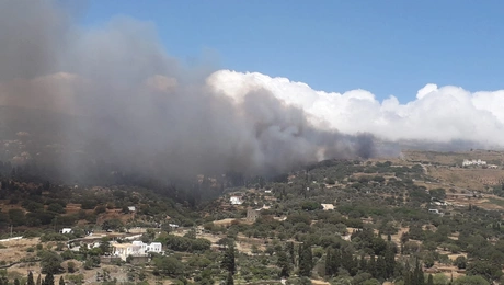 Φωτιά στην Άνδρο