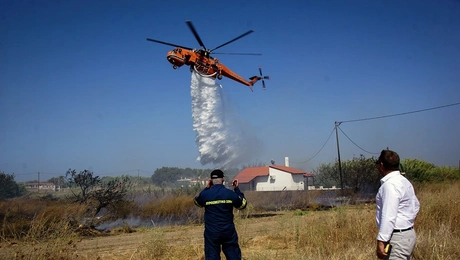 Ελικόπτερο Πυροσβεστικής