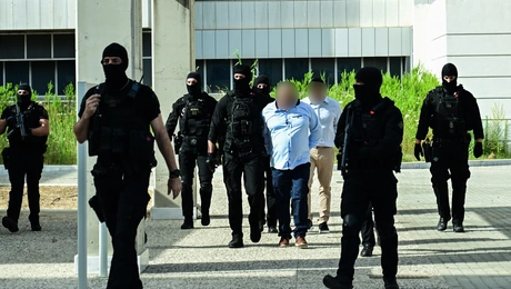κατηγορουμενοι για τη δολοφονια καραιβάζ