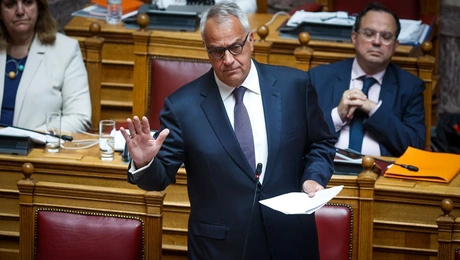 Ο Μάκης Βορίδης στη Βουλή