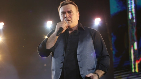 Μανώλης Λιδάκης