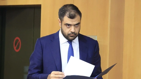 παυλοσ μαρινακησ ποθεν εσχεσ