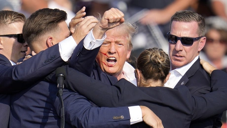 trump-apopeira-dolofonias