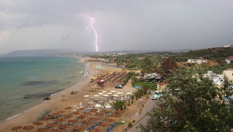 Keravnos se paralia