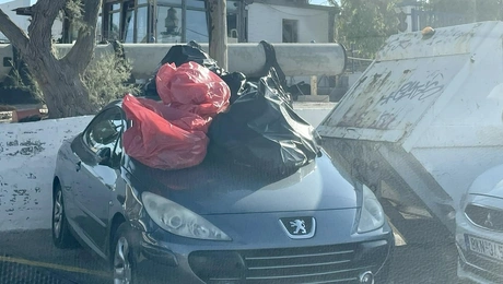autokinito syros