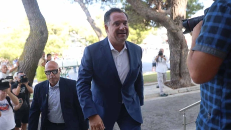 Ο Άδωνις Γεωργιάδης στην Πεντέλη