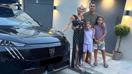 Στελιος Χανταμπακης, Ολγα Πηλιακη με τα παιδια τους