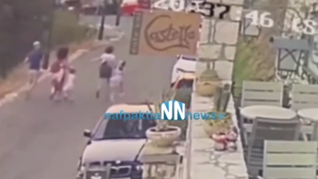 Οικογένεια τρέχει από δέντρο στη Ναύπακτο