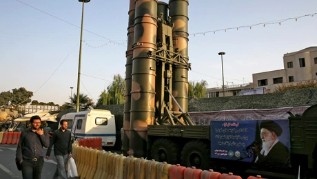 s300