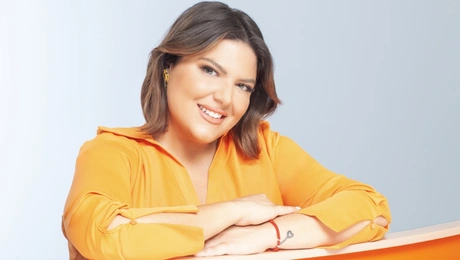 Η Δανάη Μπάρκα στη φωτογράφιση για τη νέα σεζόν της εκπομπής «Πάμε Δανάη» στο Mega
