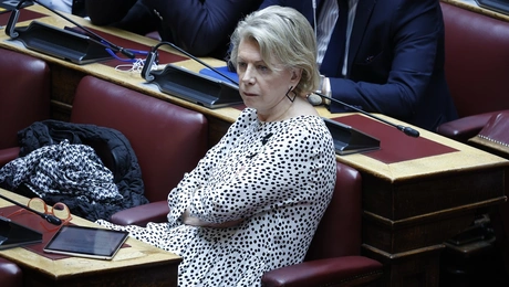 ελενα ακριτα