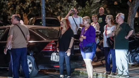 koumoyndoyroy-syriza