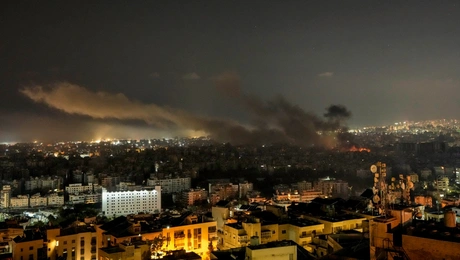 Εκρήξεις από ισραηλινό βομβαρδισμό σε προπύργιο της Χεζμπολάχ στη Βηρυτό