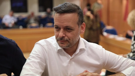 χαρησ δουκασ