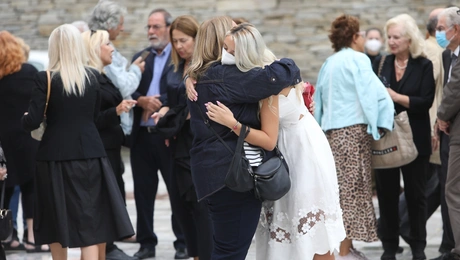 Θρήνος στην επιμνημόσυνη δέηση για τον Ιωνά Καρούση στη Θεσσαλονίκη