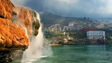 Ιαματικές πηγές στη Βόρεια Εύβοια
