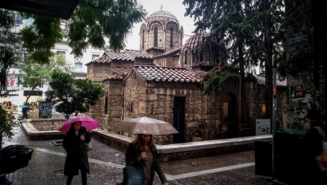 Βροχερός καιρός στην Αθήνα