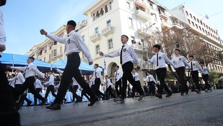 Μαθητική παρέλαση στη Θεσσαλονίκη