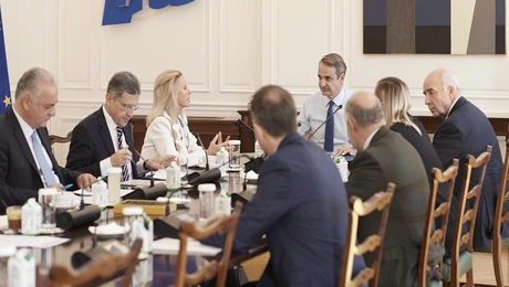 Μητσοτάκης ευρωβουλευτές