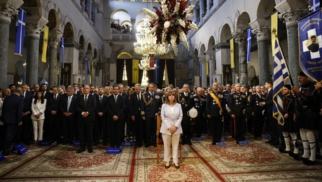 Η Κατερίνα Σακελλαροπούλου 