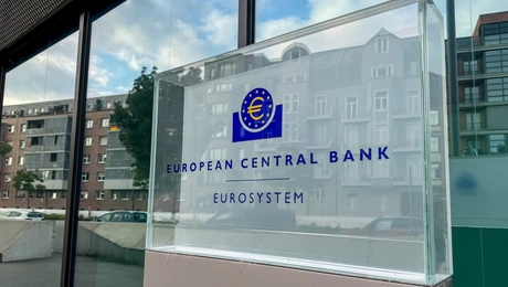 EKT