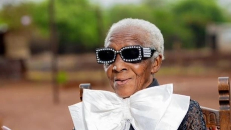 Η Legendary Glamma