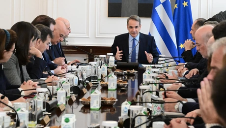 Ο Κυριάκος Μητσοτάκης στο Υπουργικό