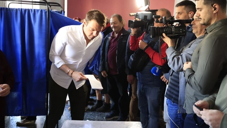 Ο Στέφανος Κασσελάκης ψήφισε για την ανάδειξη συνέδρων στον ΣΥΡΙΖΑ