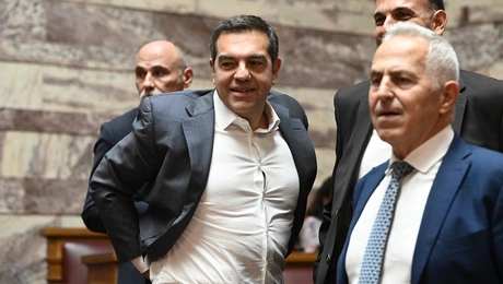 tsipras apostolakis