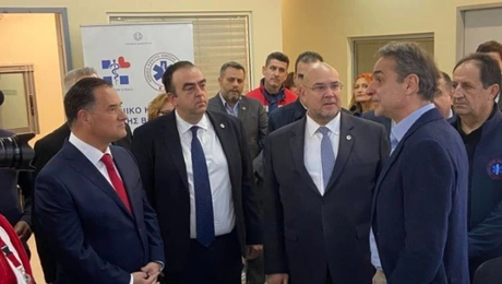 Mitsotakis_EKAV