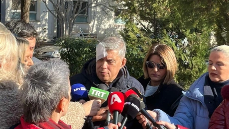 Κώστας Αγοραστός