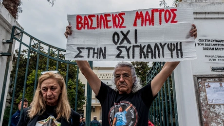 Ο Γιάννης Μαγγός, πατέρας του Βασίλη