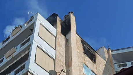 fotia vyronas