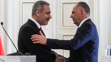 Ο Γιώργος Γεραπετρίτης και ο Χακάν Φιντάν