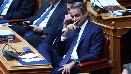 Μητσοτάκης Βουλή