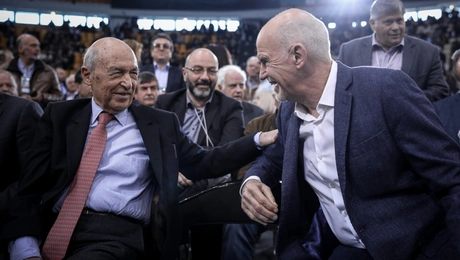 Γιώργος Παπανδρέου για Κώστα Σημίτη: «Η προσφορά του στην πατρίδα ήταν μεγάλη»