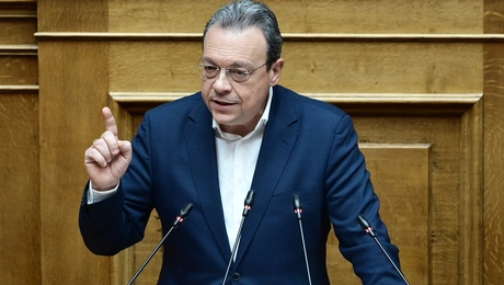 Ο Σωκράτης Φάμελλος