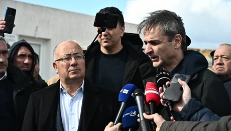 Mitsotakis_Santorini
