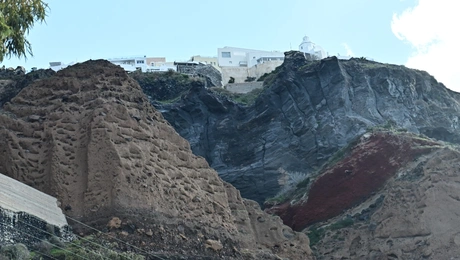 Santorini_seismoi