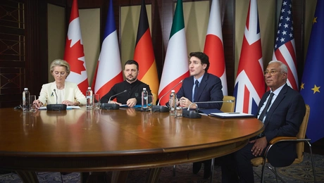 G7
