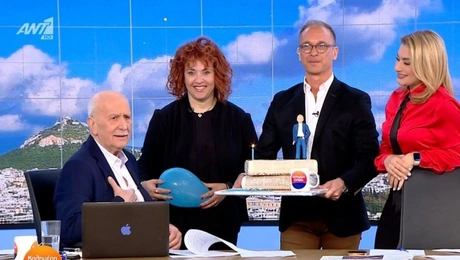 Γενέθλια για τον Γιώργο Παπαδάκη: «Έχω βαλθεί να συμπληρώσω δύο αιώνες»