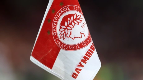 Η σημαία του Ολυμπιακού