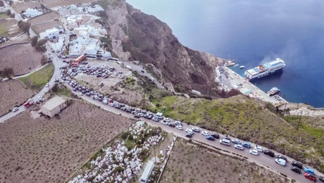 Σαντορίνη αναχώρηση του κόσμου