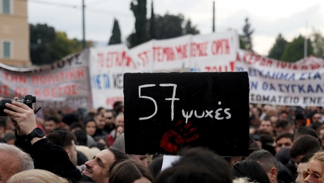 Πορεία για τα Τέμπη