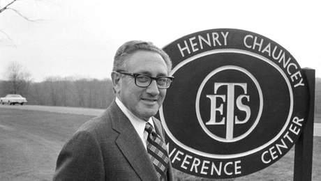 KISSINGER