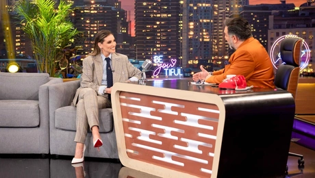 Η Αθηνά Οικονομάκου στο πλατό του The 2Night Show