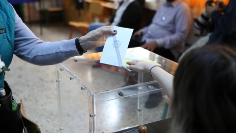Στιγμιότυπο από την κάλπη