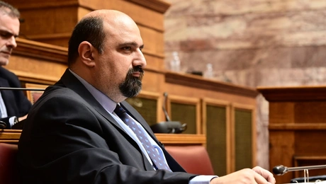 Ο Χρήστος Τριαντόπουλος στη Βουλή
