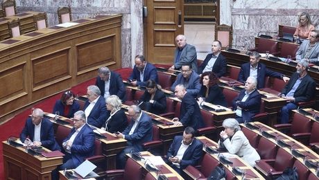 kke vouleutes